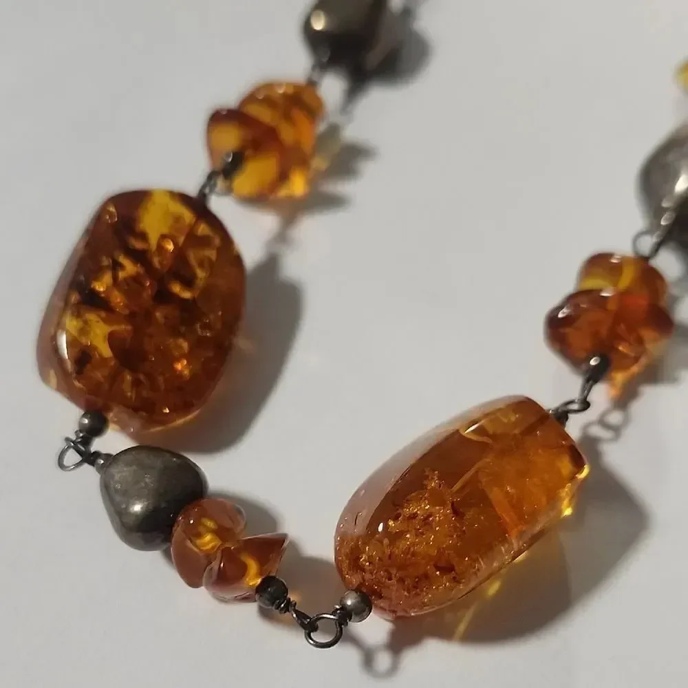 Elegant Amber and Sterling Silver Necklace 925
